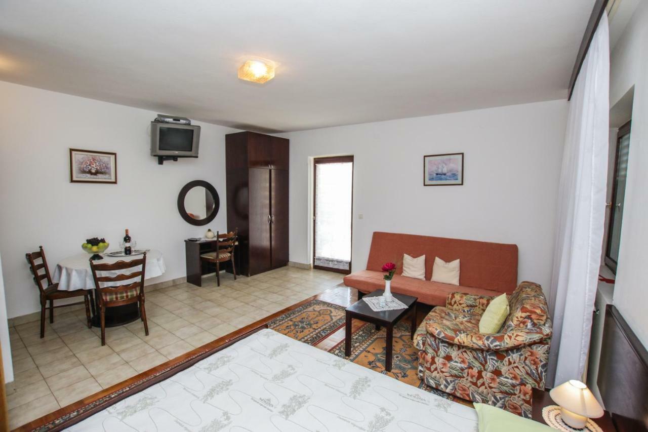 Apartmani Janja Porec Luaran gambar