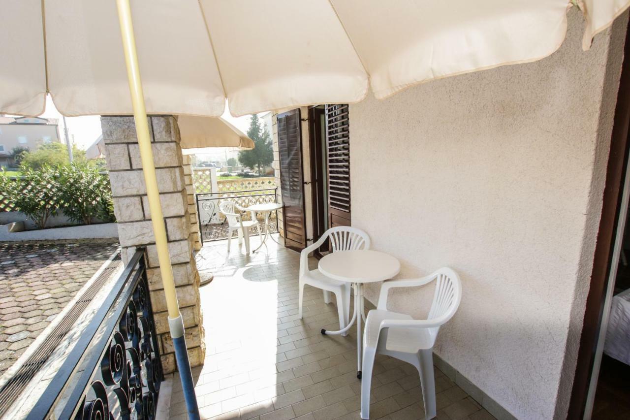 Apartmani Janja Porec Luaran gambar